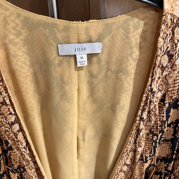 Joie wrap dress. Really beautiful. Size M - Picture 4 of 5
